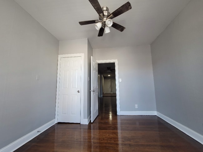 Building Photo - 7634 S Drexel Ave