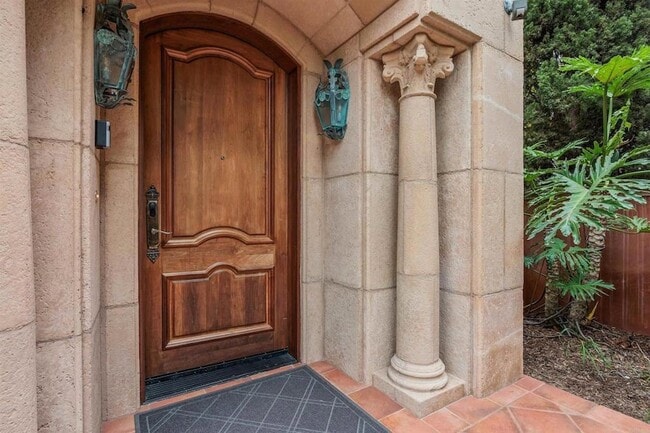 Building Photo - 5220 Grand Del Mar Way