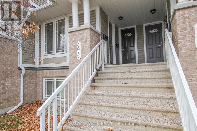 Building Photo - 393 Chapman Mills Dr