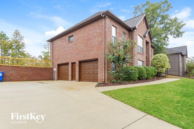 Building Photo - 240 Lime Creek Ln
