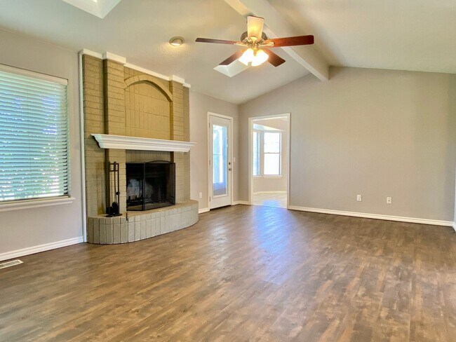 Foto del edificio - Great 3 bed 2 bath home in Edmond!