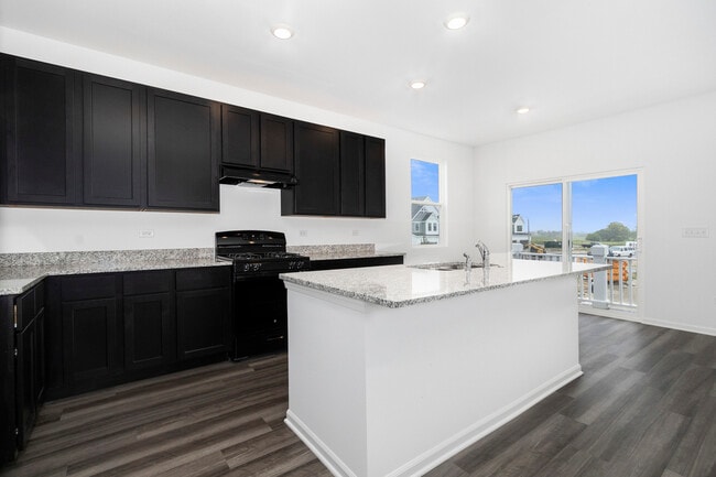 Building Photo - 4209 Chelsea Mnr Cir