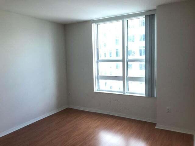 Foto del edificio - 950 Brickell Bay Dr