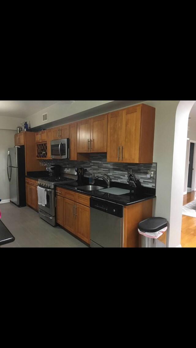 Foto del edificio - 1113 W 19th Pl