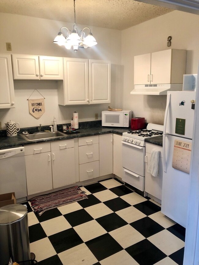 Foto del edificio - Great 1BD/1BA on Mardi Gras parade route