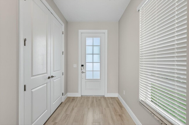 Building Photo - 3552 NW Solange Ct