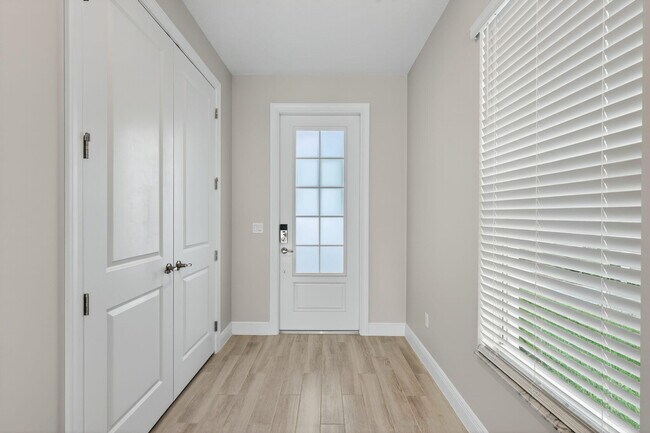 Foto del edificio - 3552 NW Solange Ct
