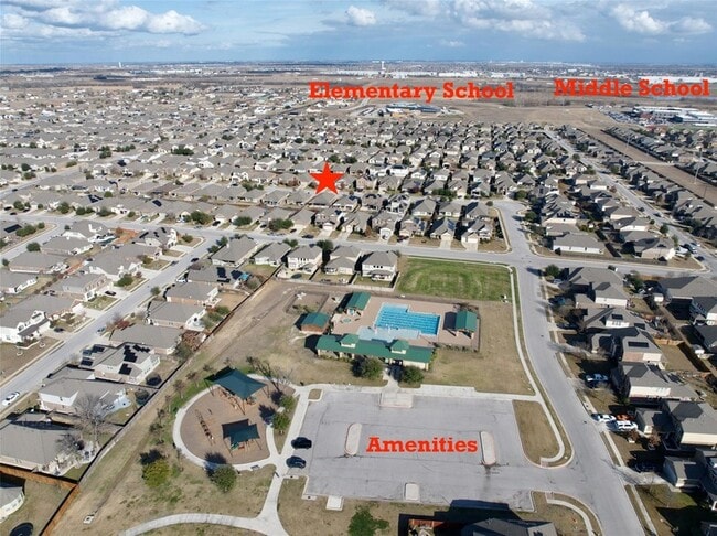 Building Photo - 8052 Massa Dr