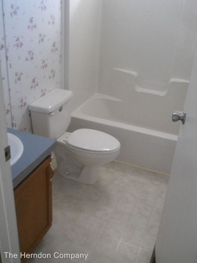 Building Photo - 2 br, 2 bath House - 1648 BCT Gin Road