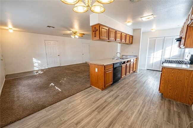 Foto del edificio - 3422 Cypress St