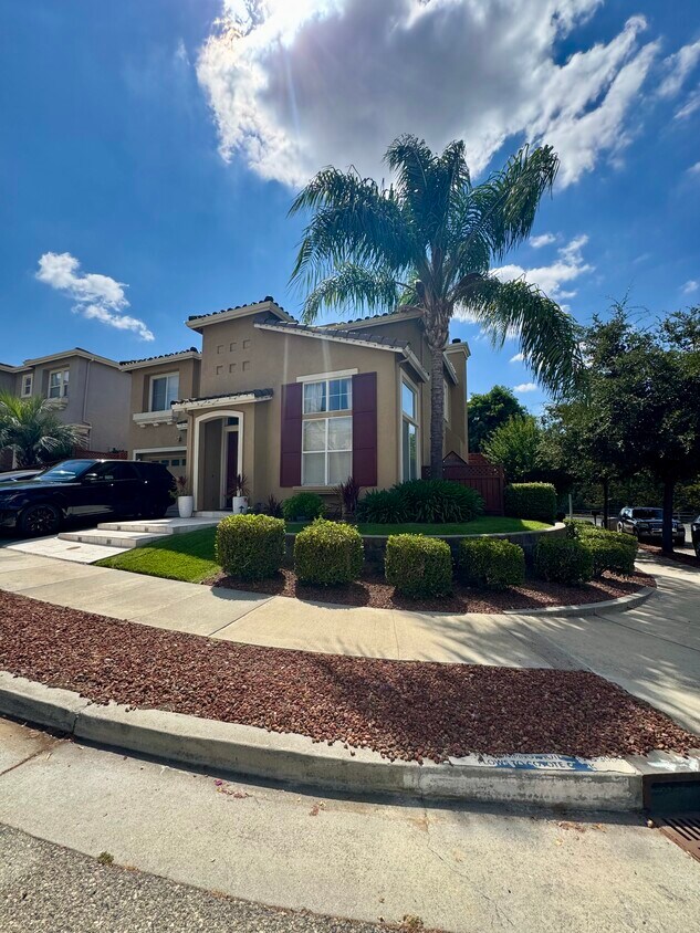 Foto principal - 6593 Alyssa Dr