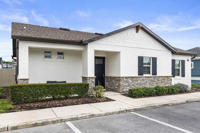 Building Photo - Avilla Suncoast