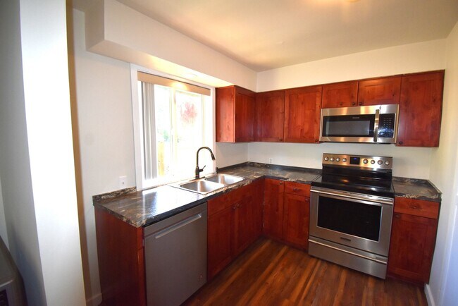 Foto del edificio - 1174-1178 Hiatt St