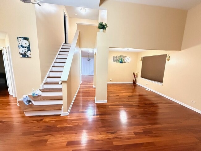 Building Photo - 3161 Hopewell Dr