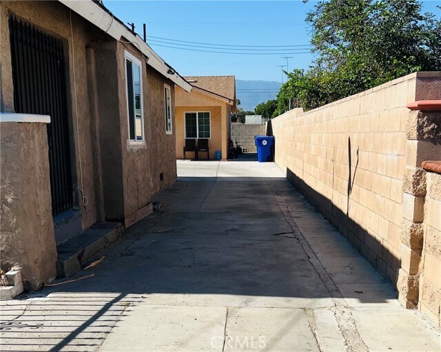 Foto del edificio - 1360 Poplar St