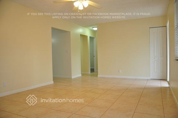 Foto del edificio - 7714 SW 6th Ct