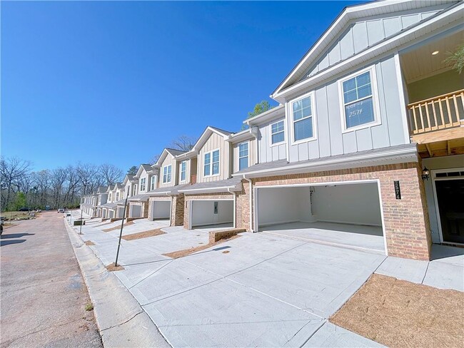 Building Photo - 2606 Mls Cmn Dr