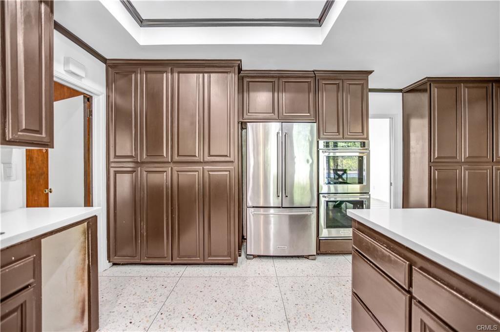 Foto principal - 9643 Amestoy Ave