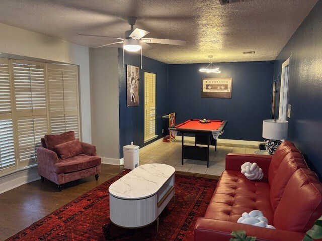 Foto del edificio - 7003 Pyron Way