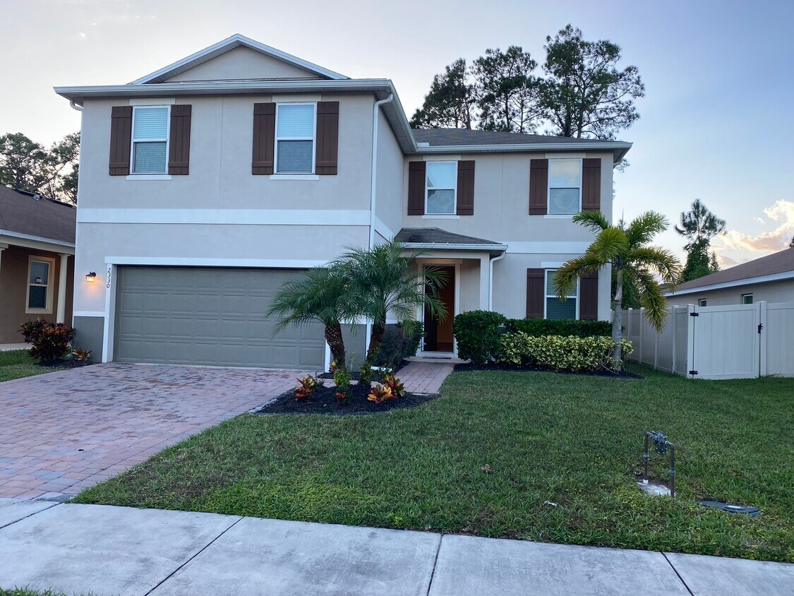 Photo - 2330 Avellino Ave (St. Cloud, FL)
