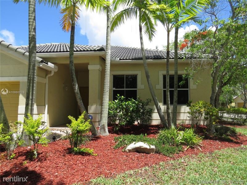 Foto principal - 4 br, 2 bath House - 1010 Daisy Ln