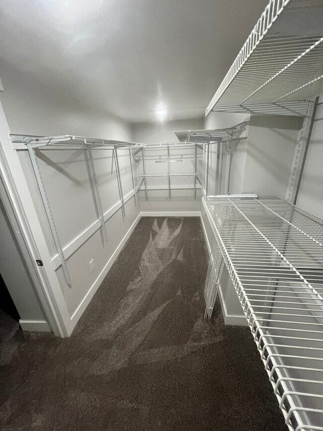 Building Photo - 14127 Adobe School Dr