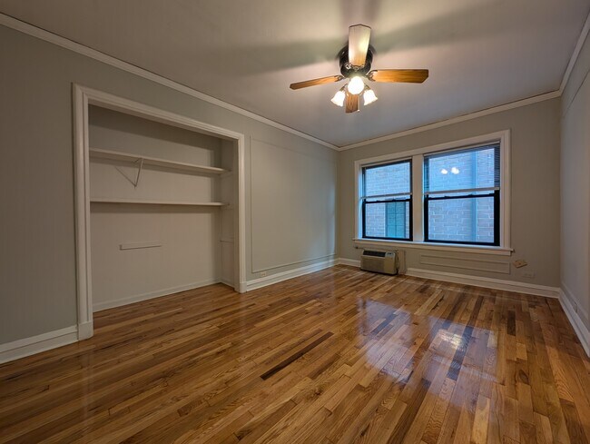 Foto del edificio - 832 W Wolfram St