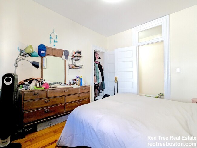 Foto del edificio - 23 Brighton Ave