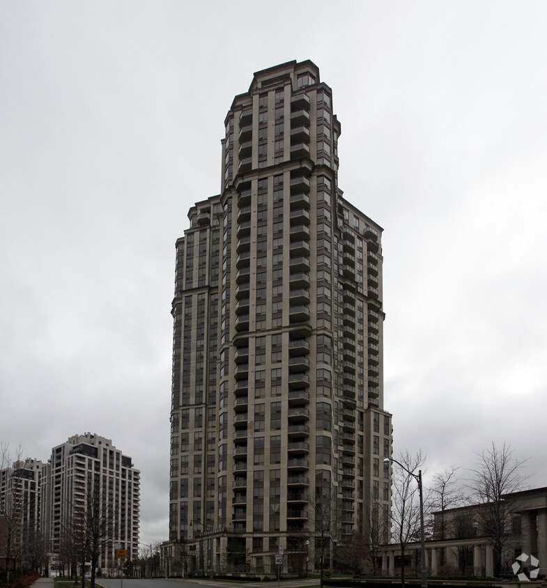 Primary Photo - Skymark Centre at Avondale