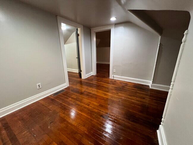Foto del edificio - 1549 Jackson St