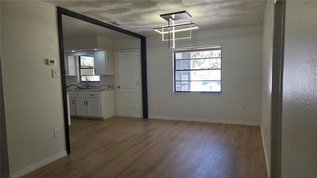Building Photo - 12435 Montego St