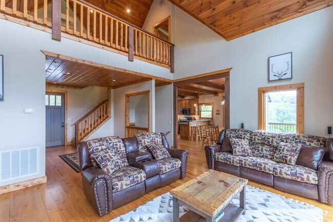 Foto del edificio - 312 Overlook Ridge Rd