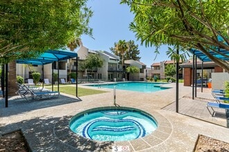 Building Photo - Sono Tempe