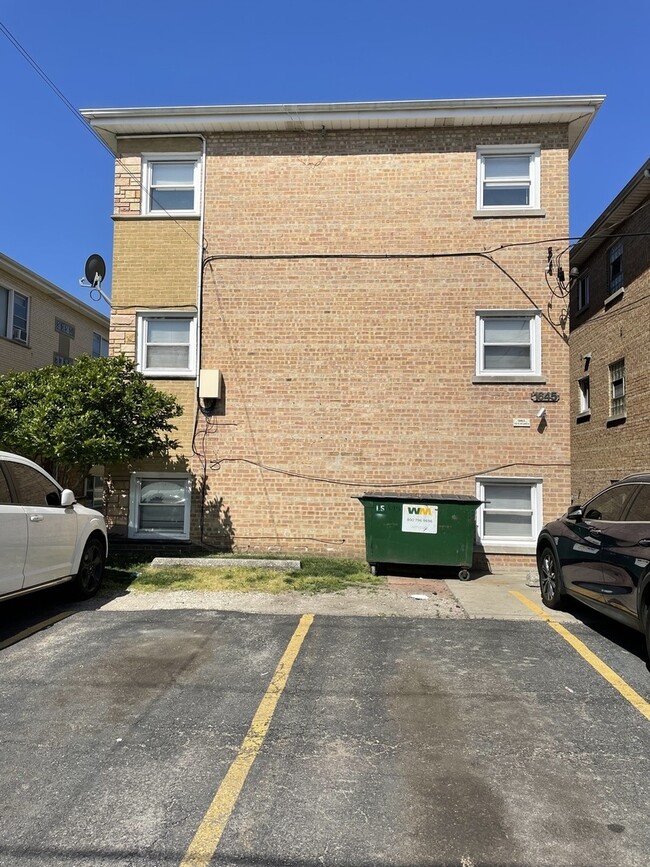 Building Photo - 1645 S Harlem Ave