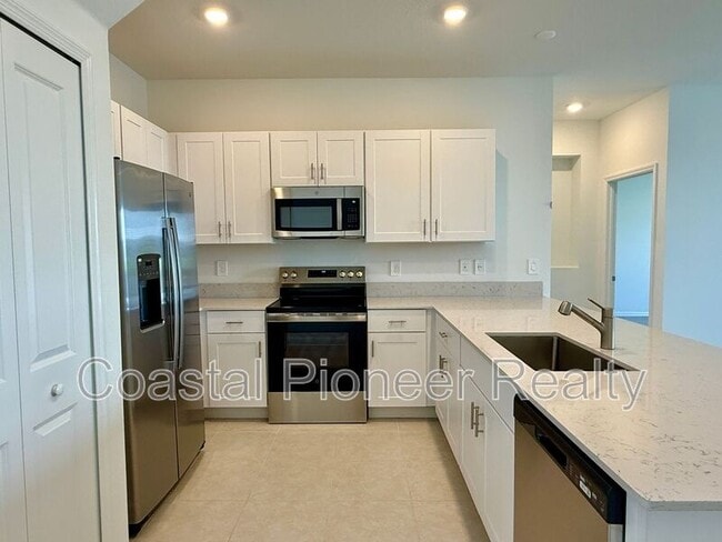 Building Photo - 9320 Bonita Mar Dr