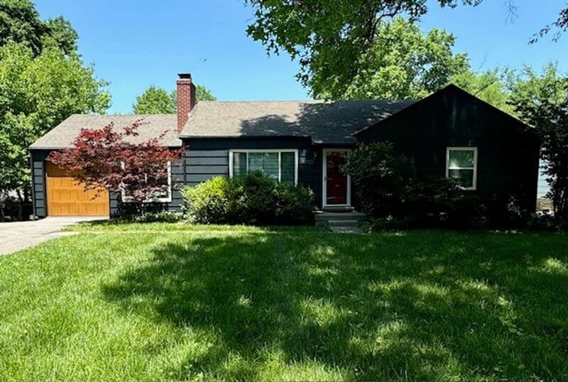 Primary Photo - 4100 W 59th St