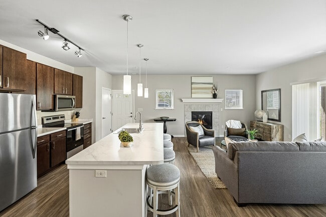 Cocina de High Bluff Townhomes - High Bluff Townhomes
