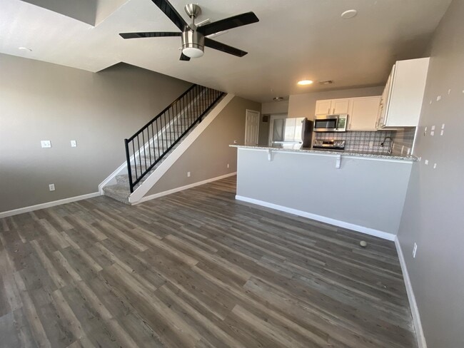 Foto del edificio - 1230 12th Ave SE