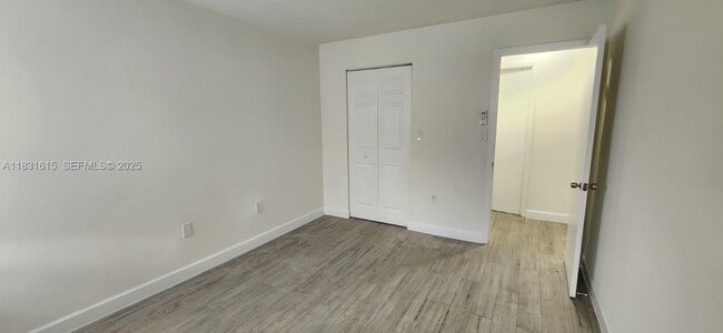 Building Photo - 1 NE 78th St