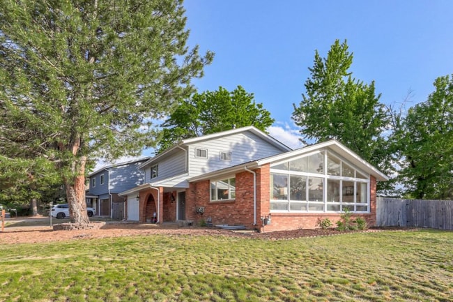 Building Photo - 2403 S Lima Way
