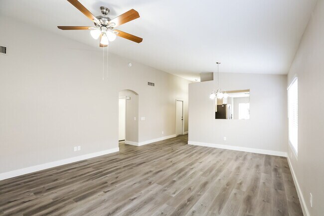 Foto del edificio - 11248 E Camino St