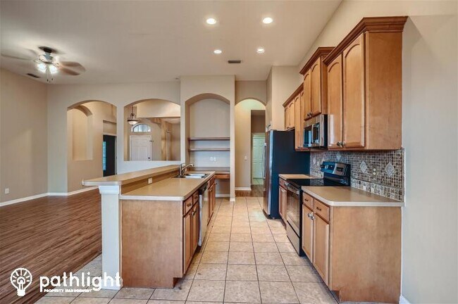 Foto del edificio - 11919 Summer Springs Dr