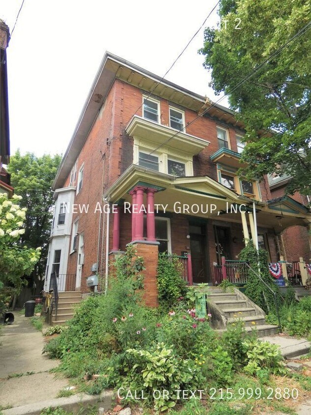 Primary Photo - Two Bedroom Apartment Near Cedar Park!