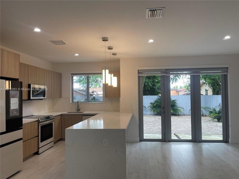 Photo - 3155 NW 103rd Street Unit 3155