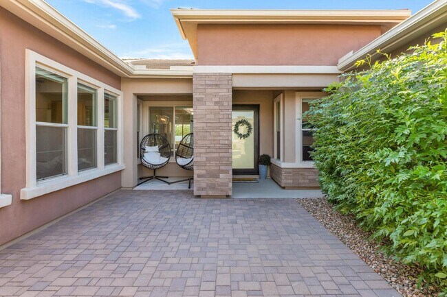 Building Photo - Rates Vary: $12,495 - $19,995