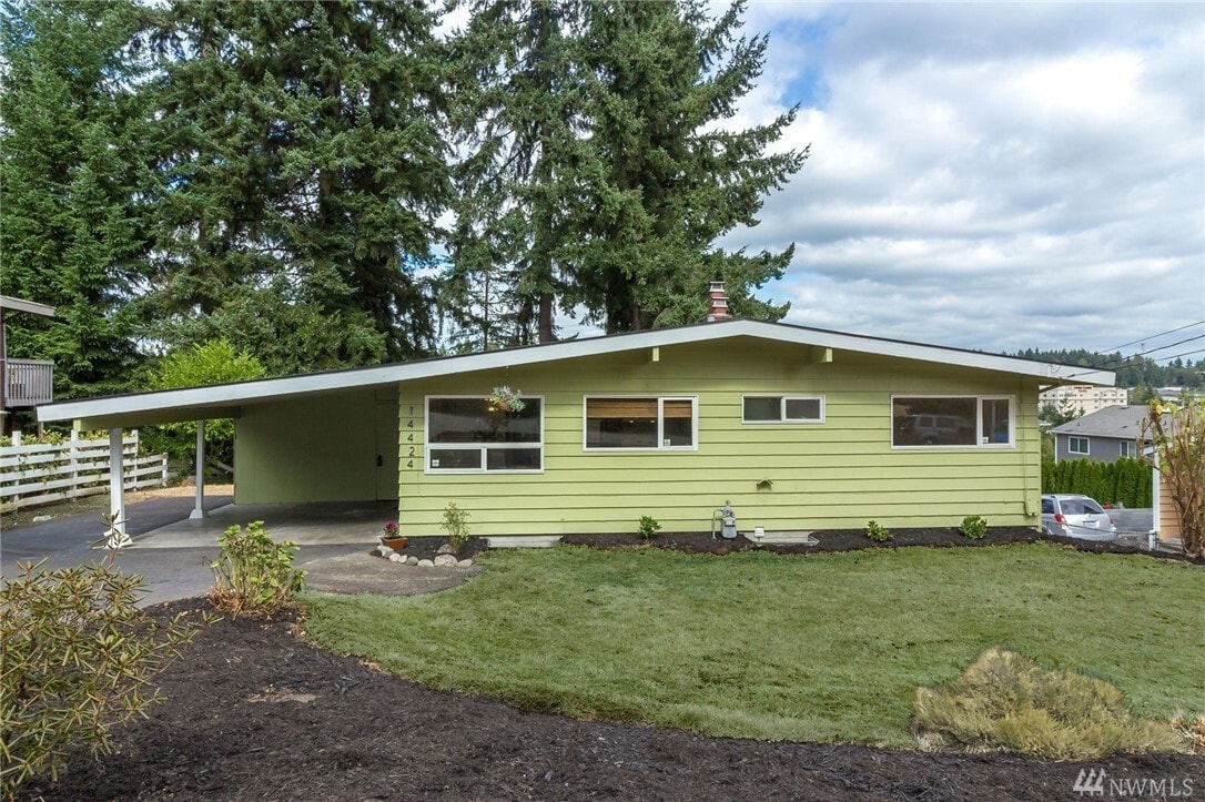 14424 SE 37th St, Bellevue, WA 98006 Apartments in Bellevue, WA