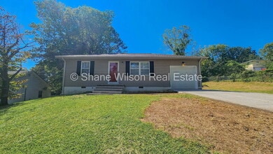 Building Photo - 1005 Mountain View Dr