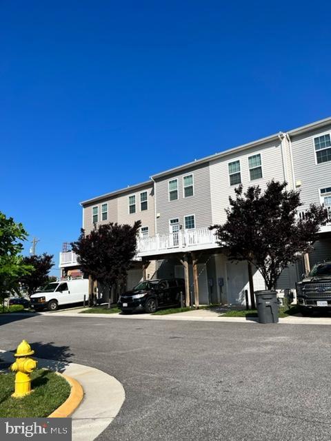 Building Photo - 14619 Featherstone Gate Dr