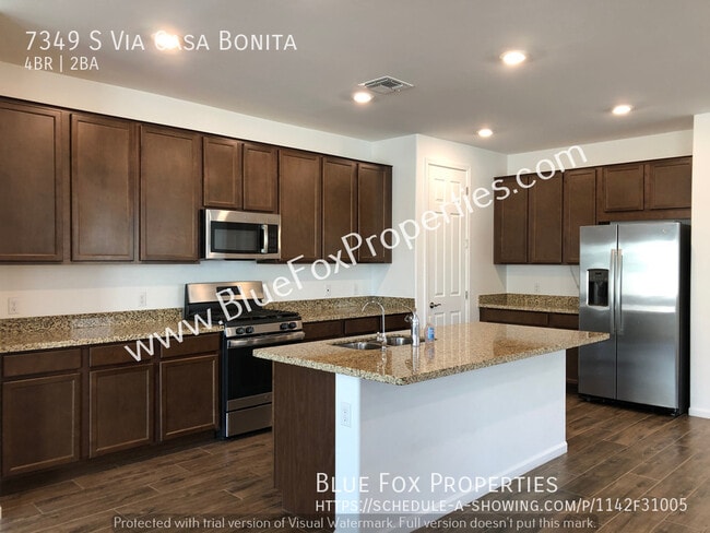 Building Photo - 7349 S Via Casa Bonita