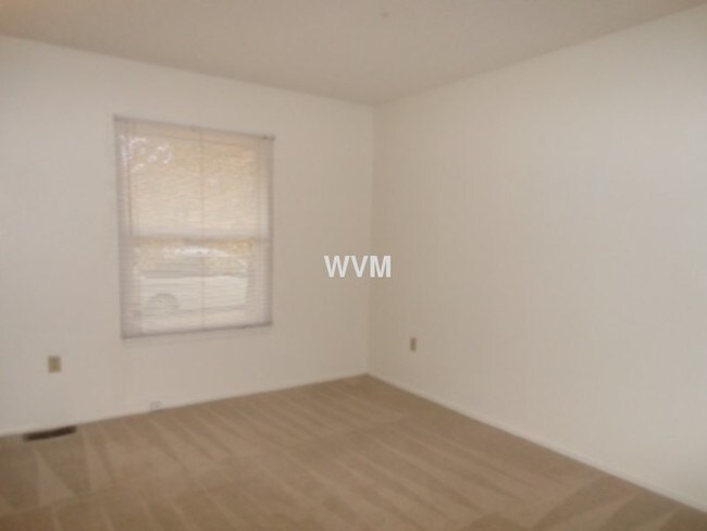 Foto del edificio - Mission Viejo Ranch with basement